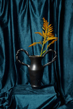 Load image into Gallery viewer, xander vase
